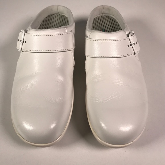 SAS Women’s 7 S Mule Clogs White Great Condition - Picture 6 of 7